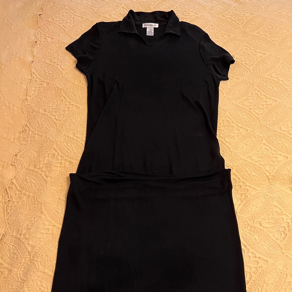 Jones & Co. Midi Shift Dress.  Short Sleeve. Black. Rayon